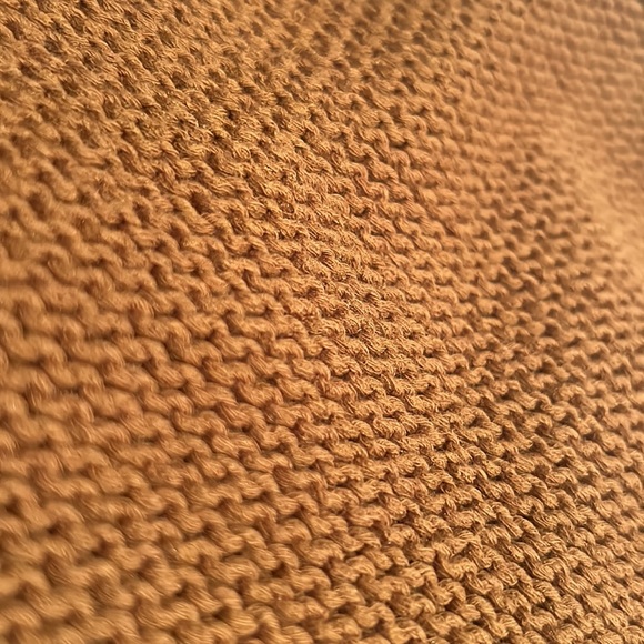 target brown knit sweater vest- JM - Picture 2 of 2